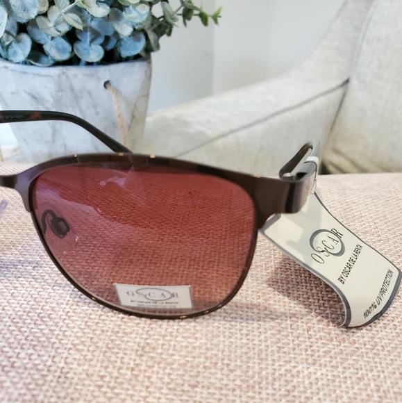 Brand new Oscar by Oscar de la Renta sunglasses main image 5